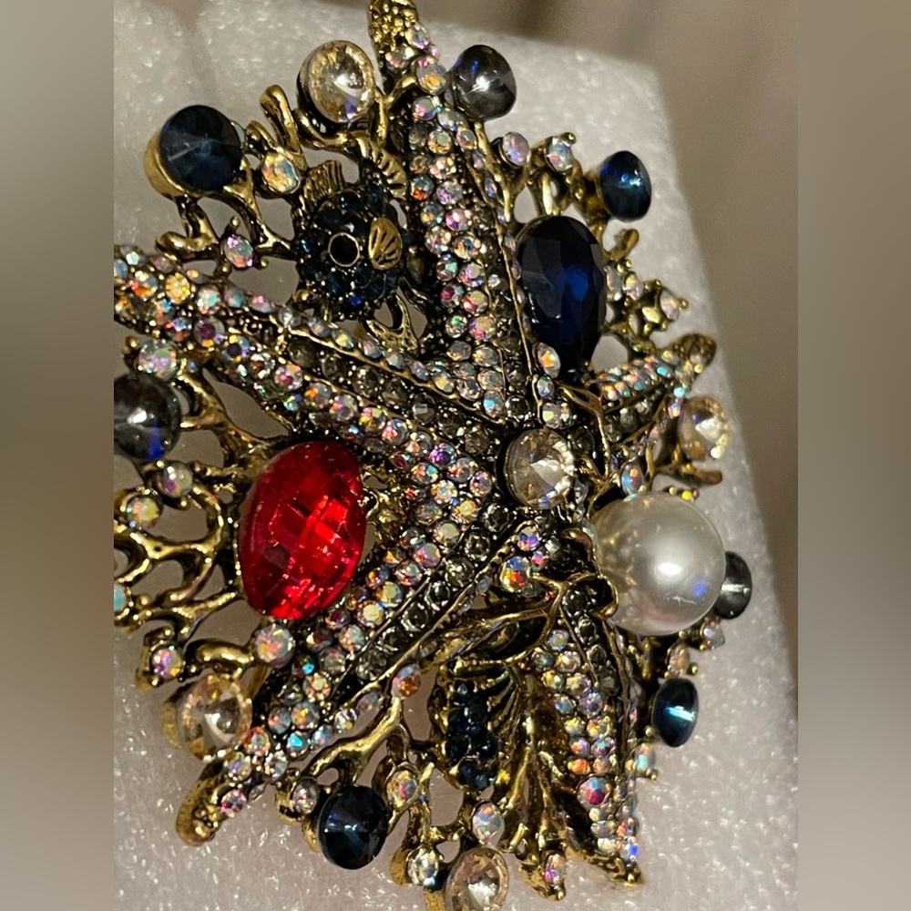 Nautical Brooch, Starfish with embellished brooch.